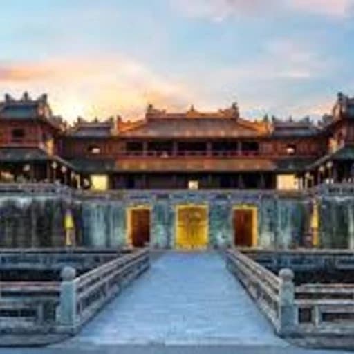 Di tích lịch sử Cố đô Huế